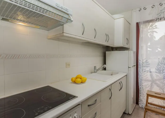 Mariposa-6 By Interhome *
