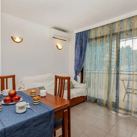 Mariposa-6 By Interhome Salou